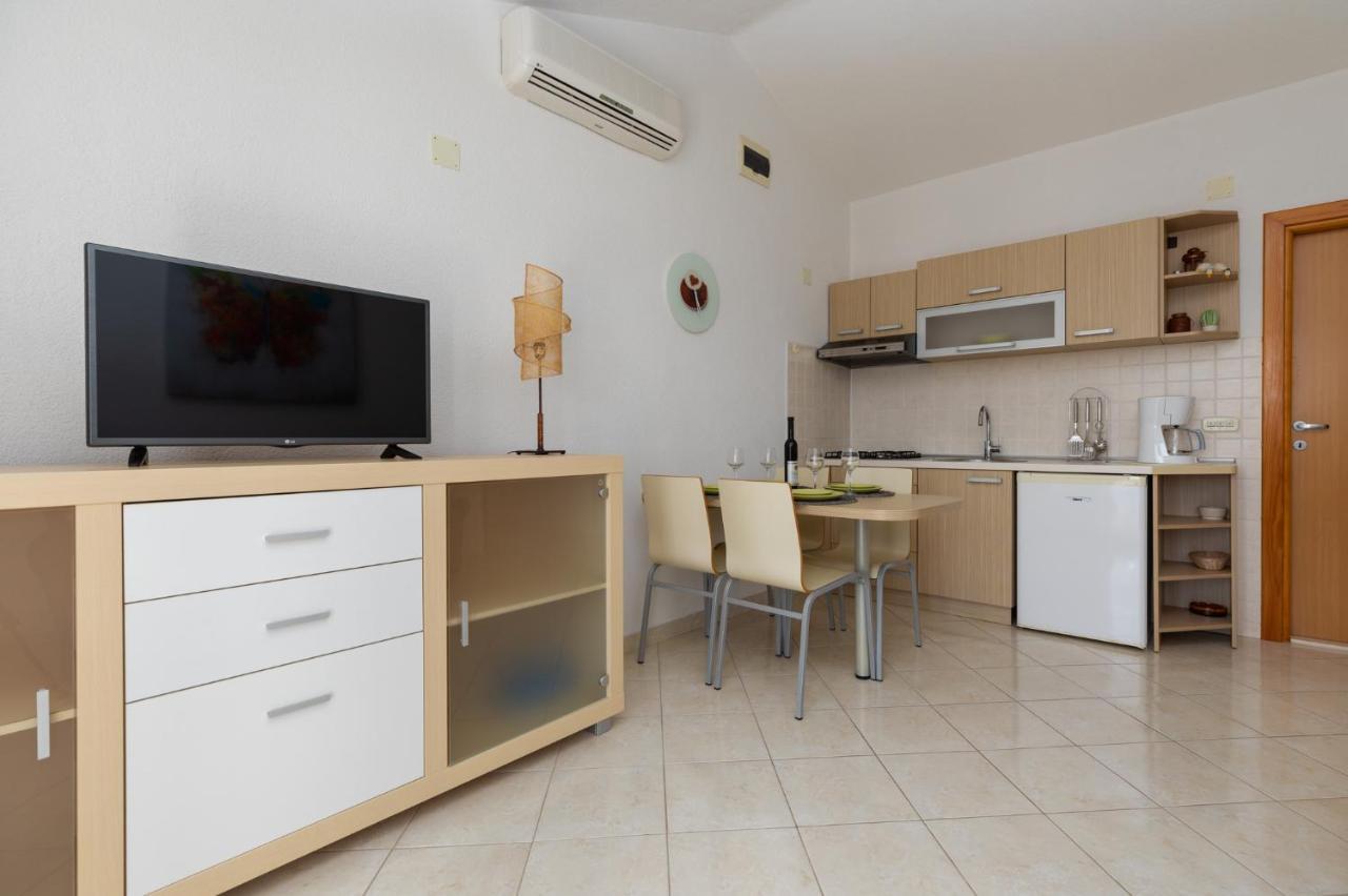 Apartments Paloc - Green Μπολ Εξωτερικό φωτογραφία